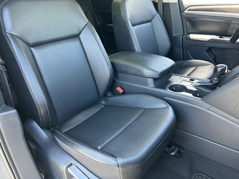 Used 2019 Volkswagen Atlas SE FWD image 8