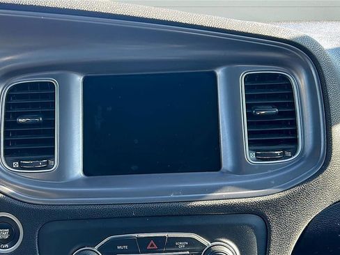 Used 2023 Dodge Charger SXT image 18