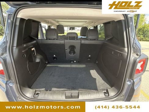 Used 2022 Jeep Renegade Limited w/ Sun, Sound & Wheels Group image 26