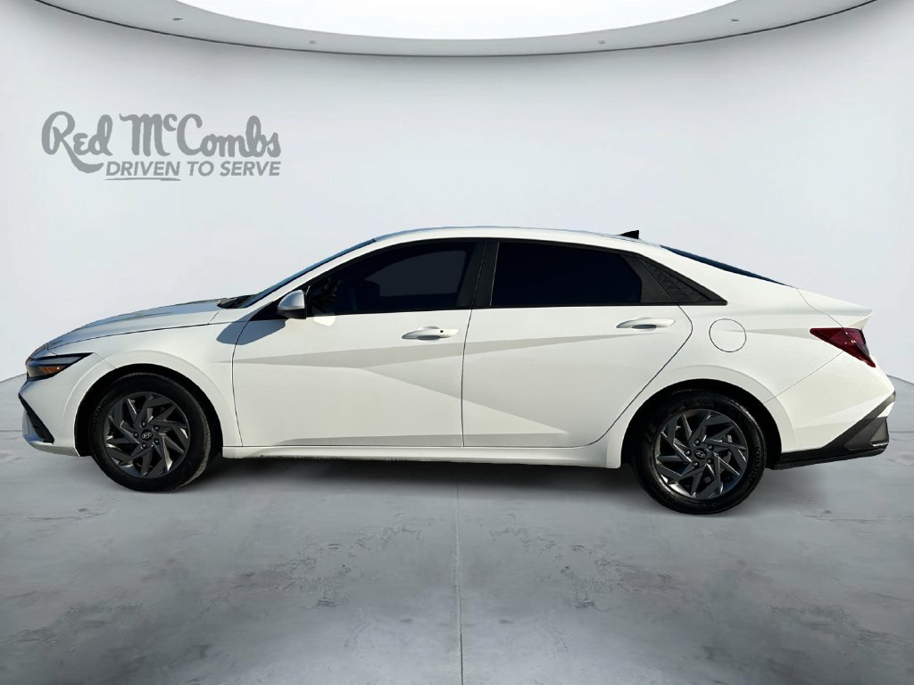 Used 2024 Hyundai Elantra SEL FWD image 8