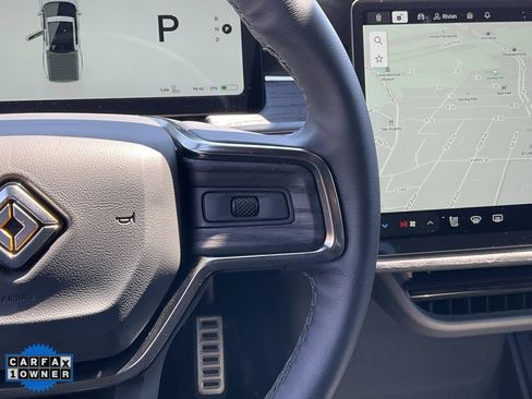 Used 2022 Rivian R1T Launch Edition image 32