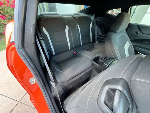 Used 2021 Chevrolet Camaro LT w/ 1LE Track Performance Package image 34