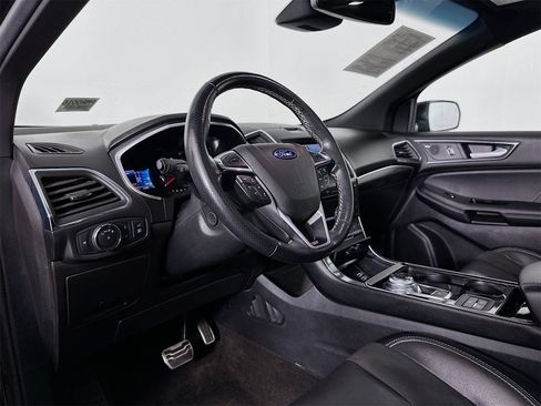 Used 2019 Ford Edge ST w/ Equipment Group 401A image 9