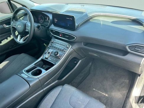 Used 2023 Hyundai Santa Fe SEL w/ Winter Weather Package image 18