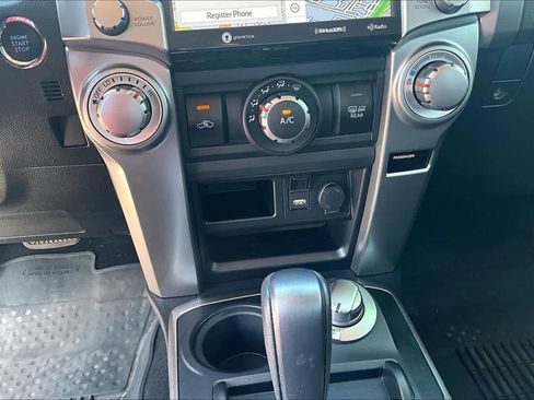 Used 2021 Toyota 4Runner Trail Special Edition AWD/4WD image 32
