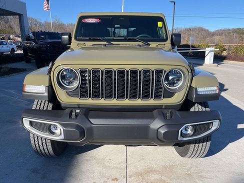 New 2026 Jeep Gladiator Sport image 31