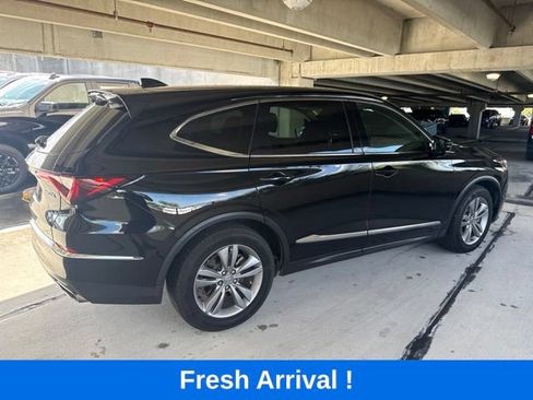 Used 2025 Acura MDX FWD image 16