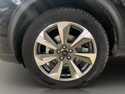Used 2025 Ford Escape Platinum AWD/4WD image 14