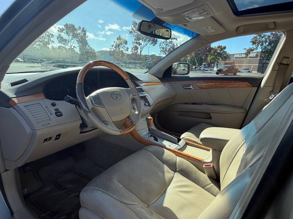 Used 2006 Toyota Avalon Limited FWD image 10