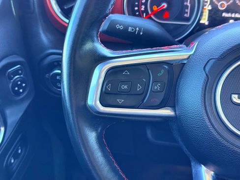 Used 2022 Jeep Gladiator Rubicon image 22