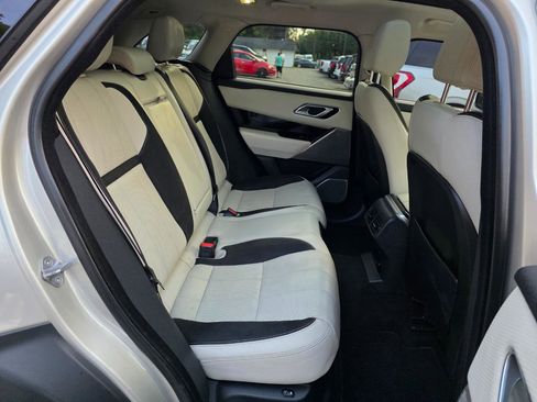 Used 2018 Land Rover Range Rover Velar R-Dynamic SE AWD/4WD image 17