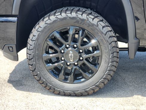 New 2026 Chevrolet Silverado 2500 LT w/ Trail Boss Package AWD/4WD image 8