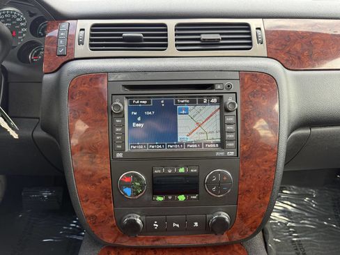 Used 2009 Chevrolet Tahoe LTZ image 21