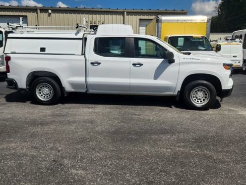 Used 2024 Chevrolet Silverado 1500 W/T w/ Trailering Package AWD/4WD image 2