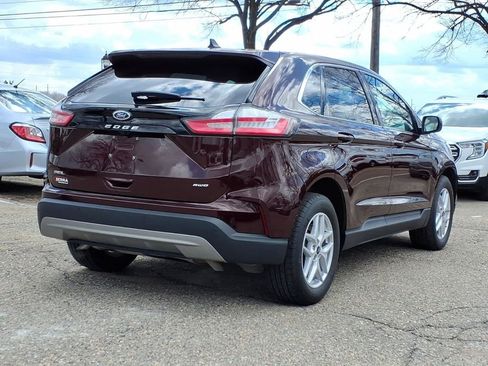 Used 2024 Ford Edge SEL image 5