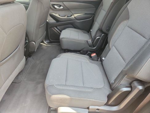Used 2020 Chevrolet Traverse LT FWD image 23