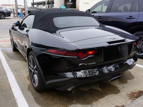 Used 2020 Jaguar F-TYPE Convertible image 4