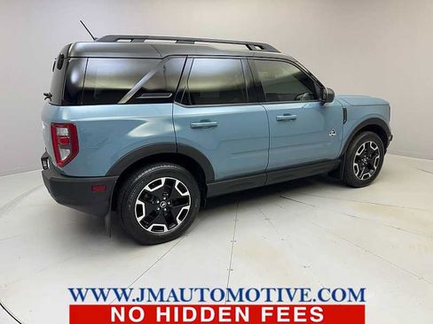 Used 2022 Ford Bronco Sport Outer Banks w/ Tech Package AWD/4WD image 5