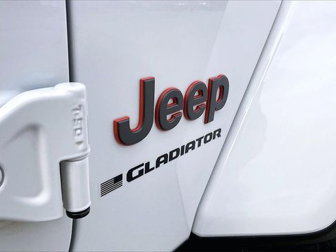 Used 2023 Jeep Gladiator Mojave w/ LED Lighting Group image 21