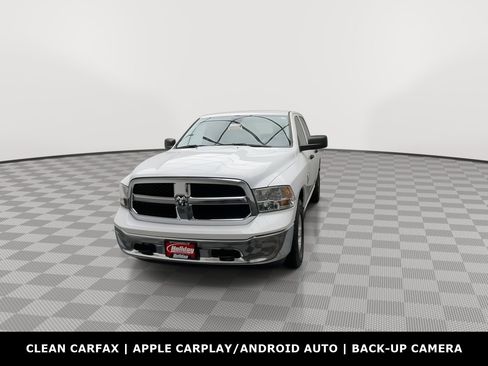Used 2022 RAM 1500 Classic SLT AWD/4WD image 31