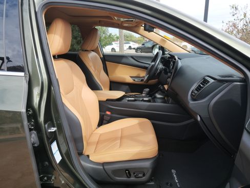 Certified 2022 Lexus NX 450h+ AWD image 15