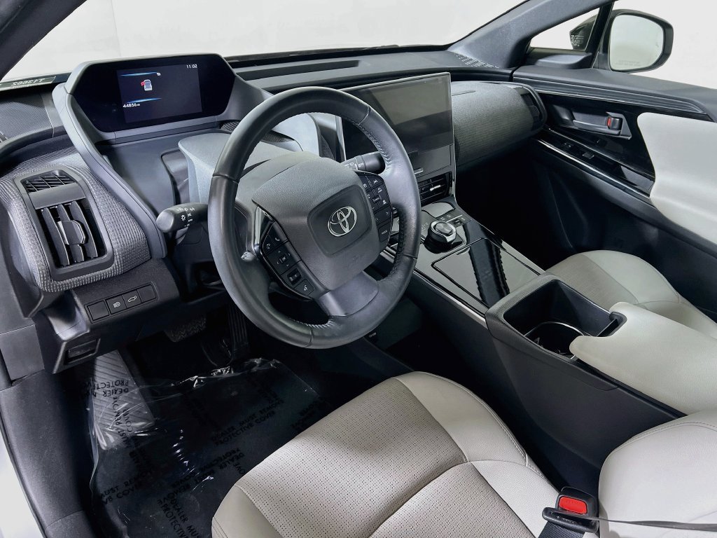 Certified 2023 Toyota bZ4X AWD image 9