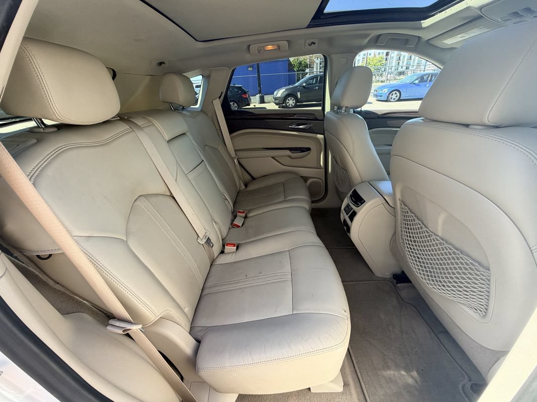 Used 2015 Cadillac SRX Premium w/ Driver Assist Package FWD image 11
