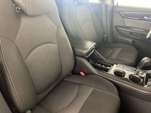 Used 2016 Chevrolet Traverse LT w/ Traveler's Package image 29