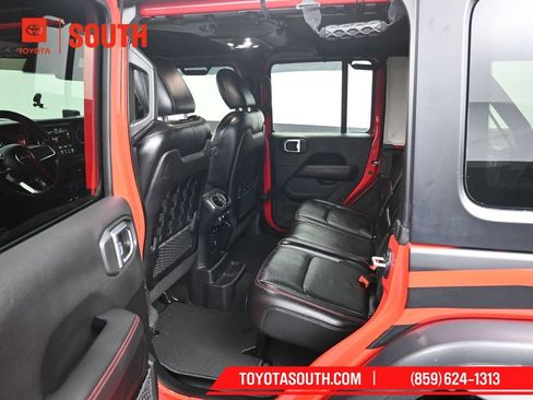 Used 2022 Jeep Wrangler Unlimited Rubicon w/ Xtreme Recon 35" Tire Package image 10