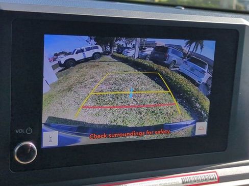 Used 2025 Toyota Tacoma SR5 image 19