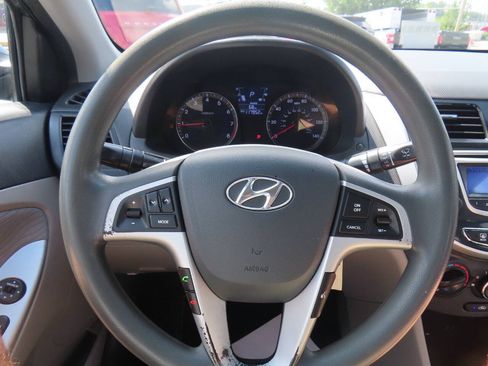 Used 2013 Hyundai Accent GLS w/ Premium Pkg FWD image 48