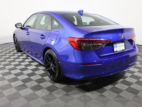 Used 2024 Honda Civic Sport image 7
