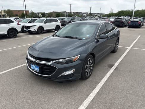 Used 2020 Chevrolet Malibu RS image 1