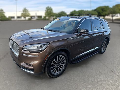 Used 2022 Lincoln Aviator Reserve w/ Elements Package Plus RWD image 3
