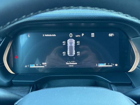 New 2026 Jeep Grand Cherokee Altitude image 24