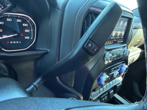 Used 2021 GMC Sierra 1500 AT4 image 23