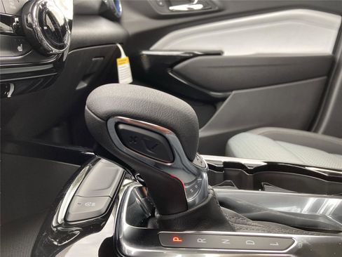 New 2026 Chevrolet Trax LT w/ Driver Confidence Package image 18