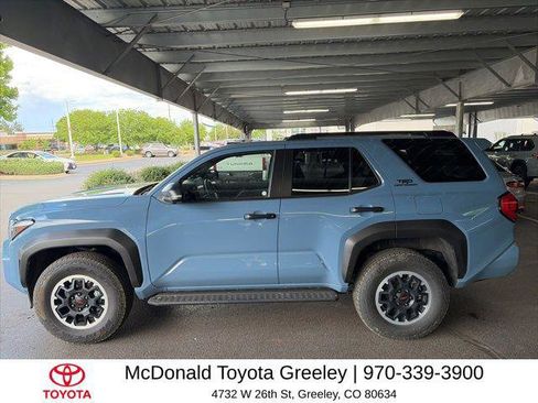 Certified 2025 Toyota 4Runner TRD Off-Road Premium AWD/4WD image 7