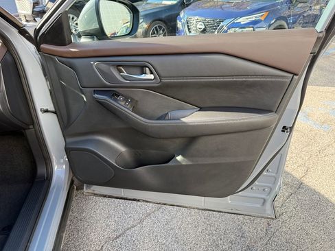 Used 2023 Nissan Rogue SL w/ SL Premium Package AWD/4WD image 28