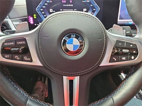 Used 2025 BMW X7 M60i image 33