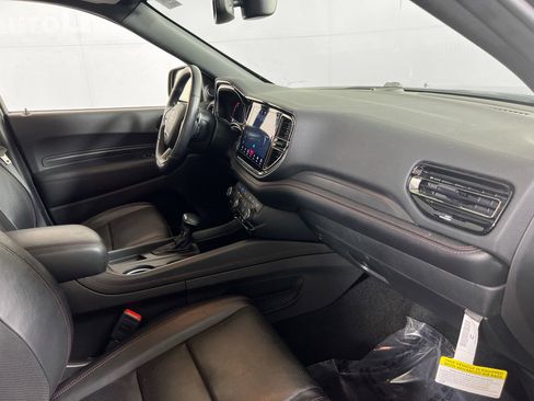 Used 2022 Dodge Durango R/T w/ Blacktop Package image 31