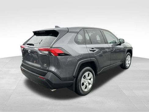 Used 2023 Toyota RAV4 LE image 5
