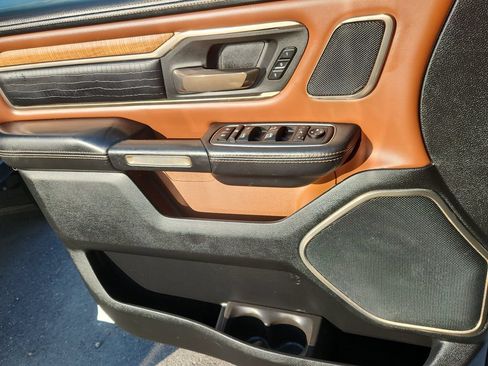Used 2020 RAM 1500 Limited AWD/4WD image 9