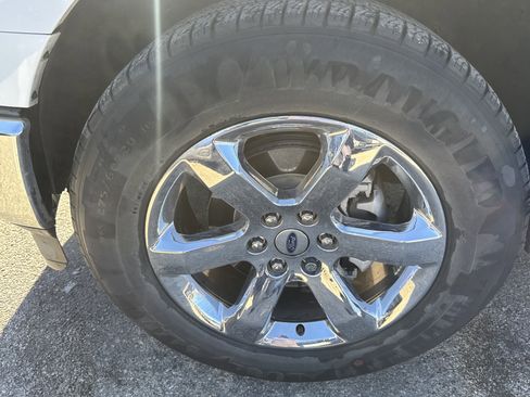 Used 2022 Ford F150 XLT w/ Equipment Group 302A High image 9