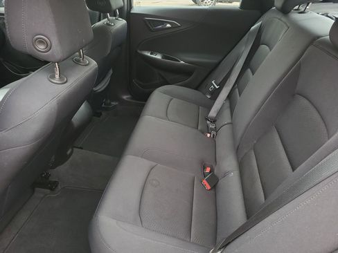 Used 2023 Chevrolet Malibu LS FWD image 23