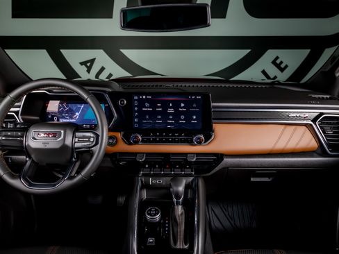 Used 2026 GMC Canyon AT4 w/ Nightfall Essentials Package image 2