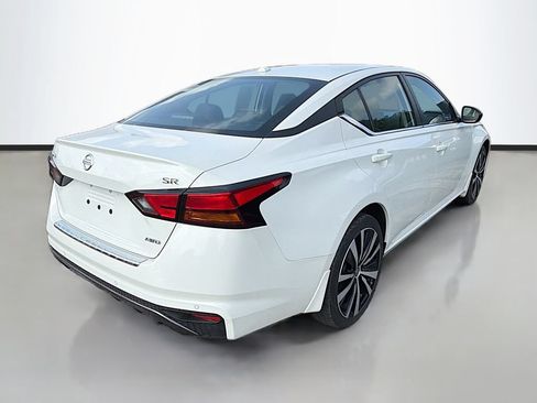Used 2021 Nissan Altima 2.5 SR AWD/4WD image 8