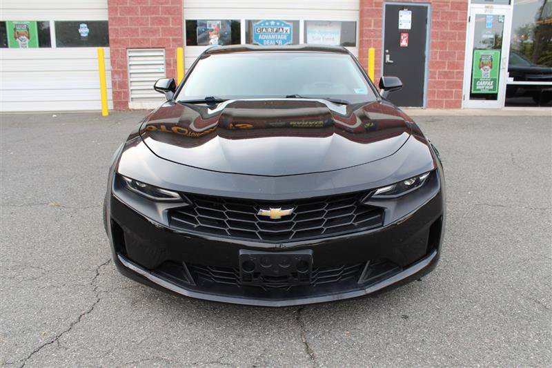 Used 2022 Chevrolet Camaro LT RWD image 8