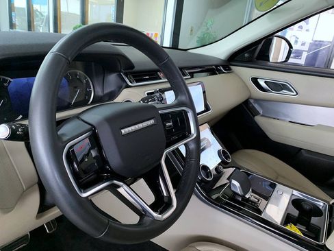 Used 2023 Land Rover Range Rover Velar R-Dynamic S AWD/4WD image 8