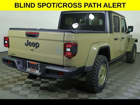 New 2026 Jeep Gladiator Willys image 9